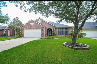 210 Riverway Bluff Lane, Richmond, TX 77406