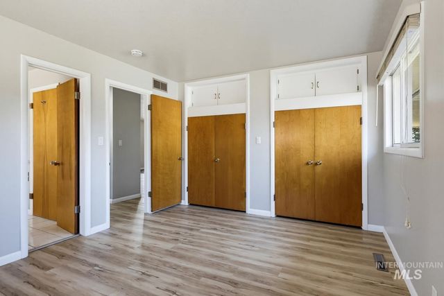 25 S Mesa Vista Dr, Boise, ID 83705