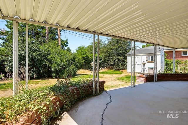 25 S Mesa Vista Dr, Boise, ID 83705