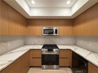 1123 S Shenandoah 303, Los Angeles, CA 90035
