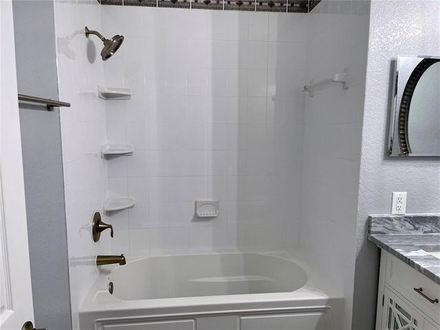 2627 MAITLAND CROSSING WAY 204, Orlando, FL 32810
