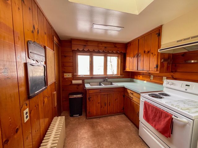 19 Mason Road Road, Champlain, NY 12919