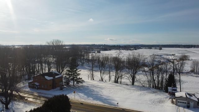 19 Mason Road Road, Champlain, NY 12919