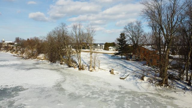 19 Mason Road Road, Champlain, NY 12919