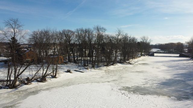 19 Mason Road Road, Champlain, NY 12919