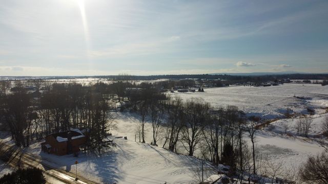 19 Mason Road Road, Champlain, NY 12919