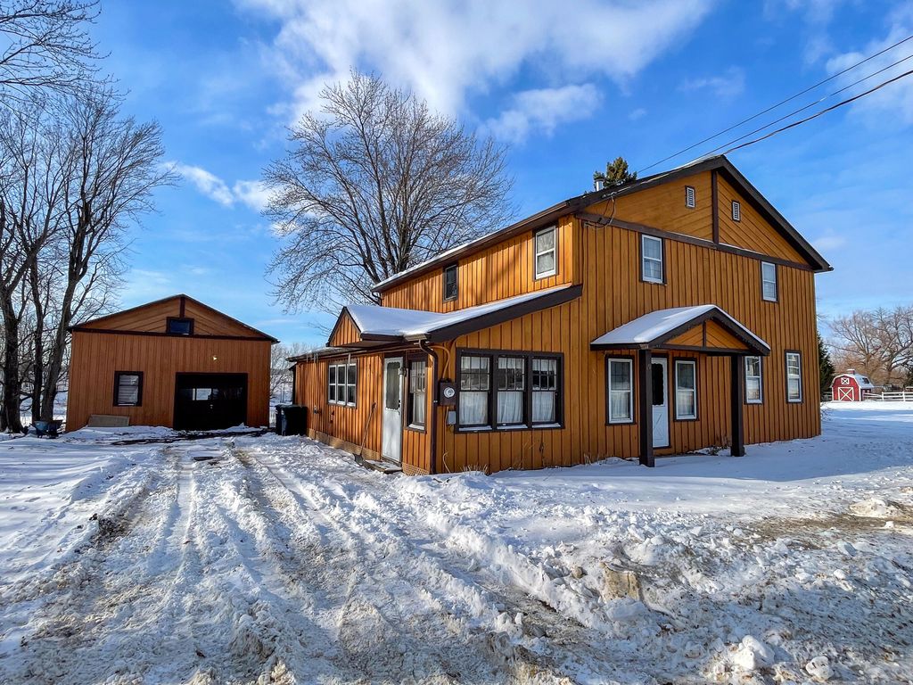 19 Mason Road Road, Champlain, NY 12919