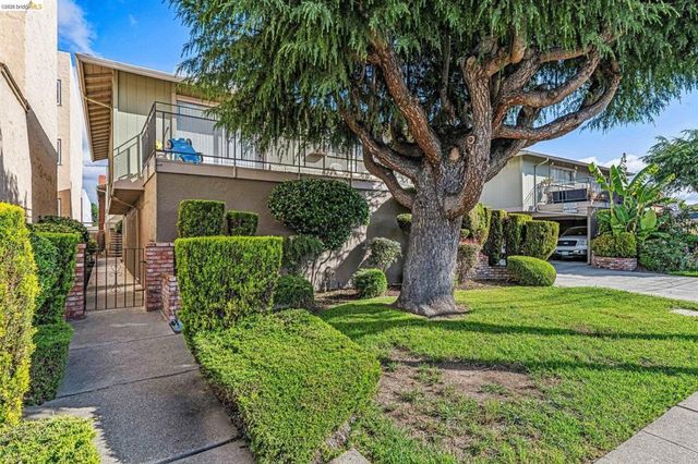 68 Oakes Blvd., San Leandro, CA 94577
