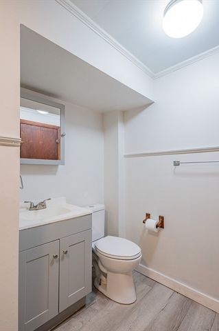 108 Palmer St, Quincy, MA 02169