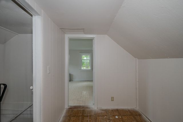 108 Palmer St, Quincy, MA 02169
