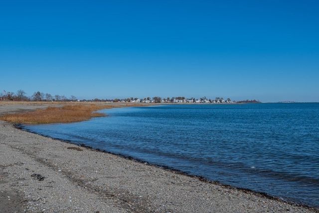108 Palmer St, Quincy, MA 02169