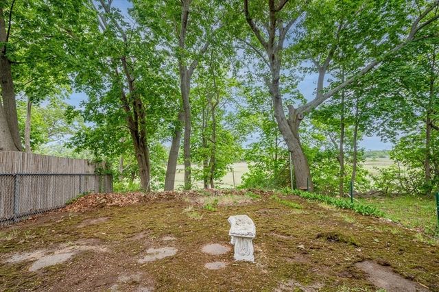 108 Palmer St, Quincy, MA 02169