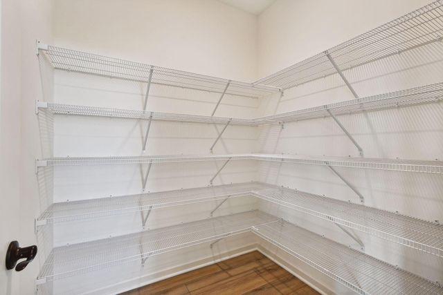 3067 Trinity Dr, Shakopee, MN 55379