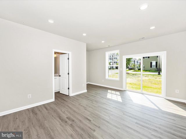 110 SPRING BANK WAY, Frederick, MD 21701