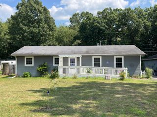 70661 Dennis Drive, Niles, MI 49120