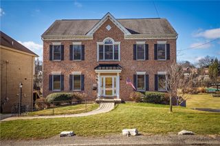 1327 Carnahan Rd, Banksville/westwood, PA 15220
