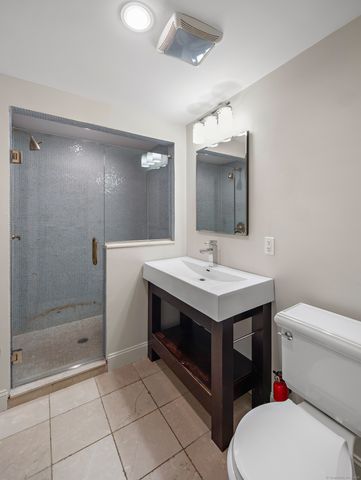 19 Sherwood Drive, Westport, CT 06880