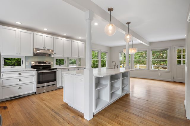 19 Sherwood Drive, Westport, CT 06880