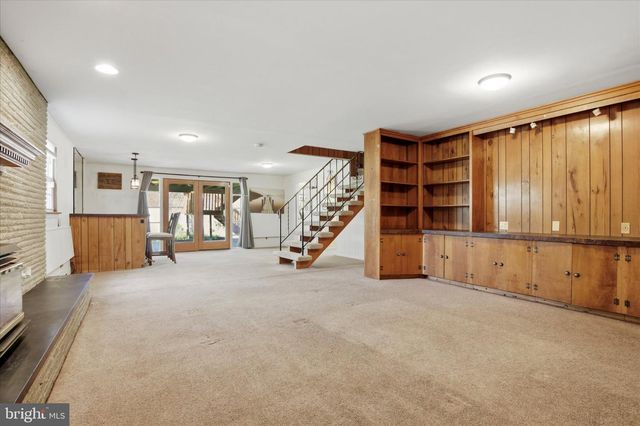 241 SCHOOL LANE, Norristown, PA 19403