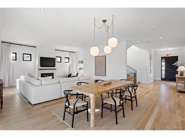 2930 S Madison St, Denver, CO 80210