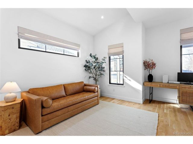 2930 S Madison St, Denver, CO 80210