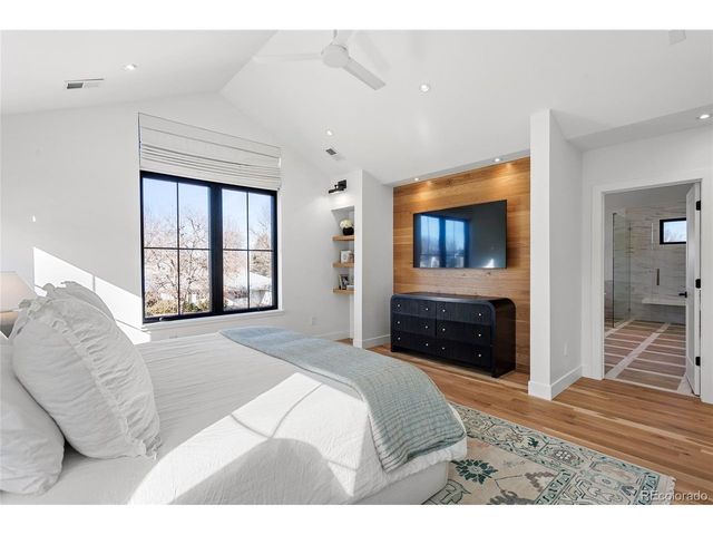 2930 S Madison St, Denver, CO 80210