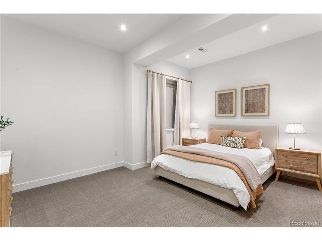 2930 S Madison St, Denver, CO 80210