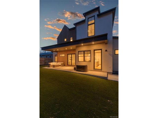 2930 S Madison St, Denver, CO 80210