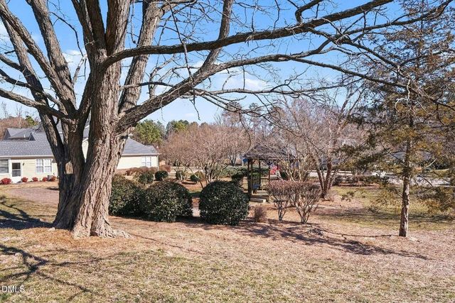 2711 Andover Glen Road, Raleigh, NC 27604