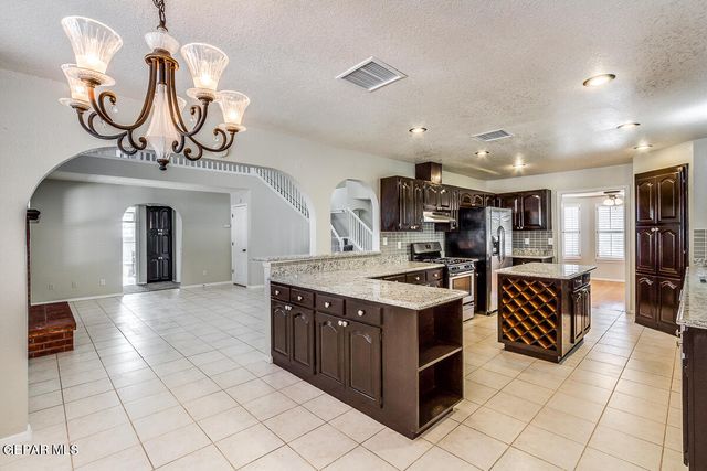 6104 LA POSTA Drive, El Paso, TX 79912