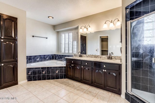 6104 LA POSTA Drive, El Paso, TX 79912