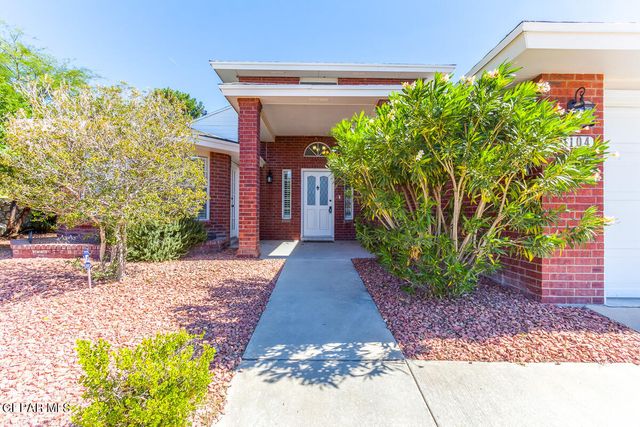6104 LA POSTA Drive, El Paso, TX 79912
