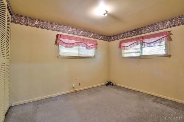 182 Mayview Forest Drive, Woodlawn, OH 45215