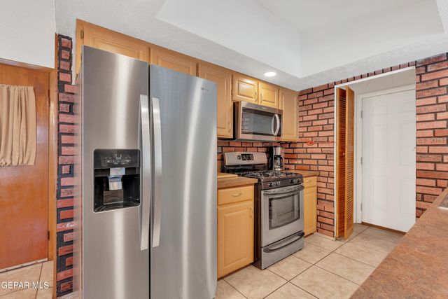 5701 Creston Avenue, El Paso, TX 79924