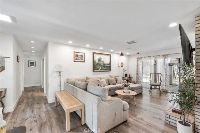 1530 W Kildare, Lancaster, CA 93534