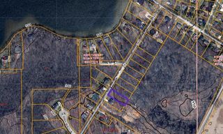 4000 Woodland Road, Jackson, MI 49203