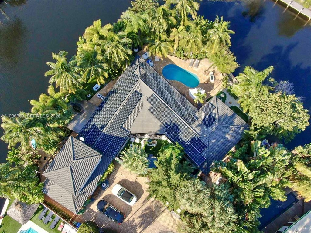 1675 Coral Gardens Drive, Wilton Manors, FL 33334