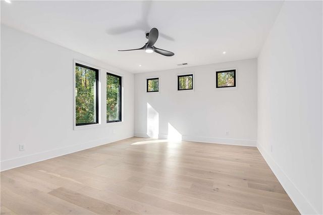 1000 Clementstone Drive, Atlanta, GA 30342