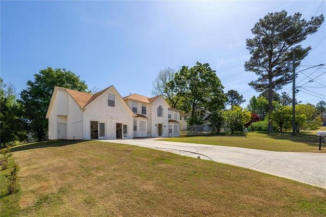 6462 Berryside Court, Lithonia, GA 30058