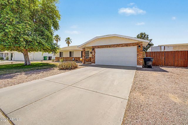 3747 E DULCIANA Avenue, Mesa, AZ 85206