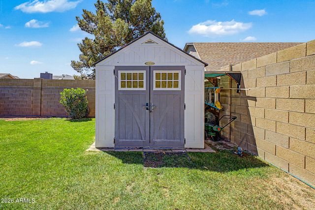 3747 E DULCIANA Avenue, Mesa, AZ 85206