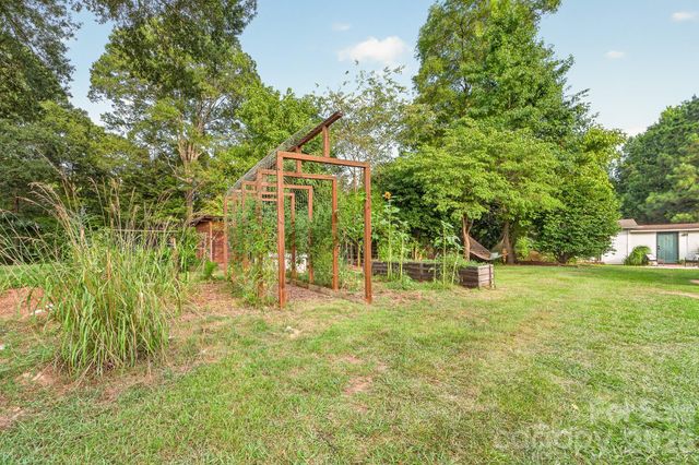 561 N Shiloh Road, York, SC 29745