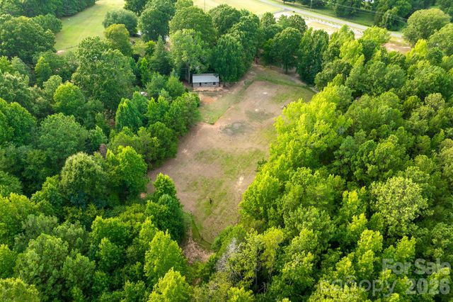 561 N Shiloh Road, York, SC 29745