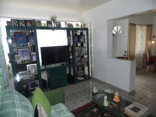 528 49th Street, West Palm Beach, FL 33407