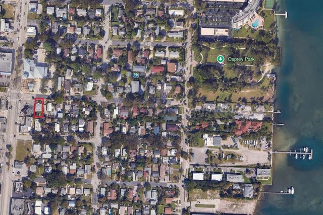 528 49th Street, West Palm Beach, FL 33407