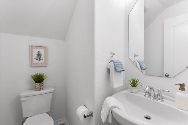 2840 Sand Dune Drive, Seabrook, TX 77586