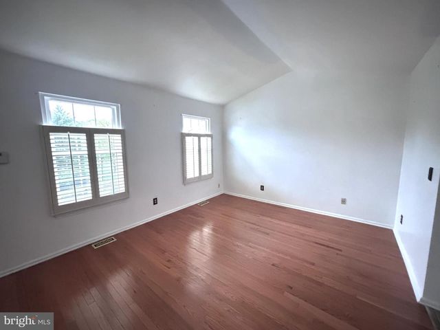 12 TASLEY CT, Robbinsville, NJ 08691
