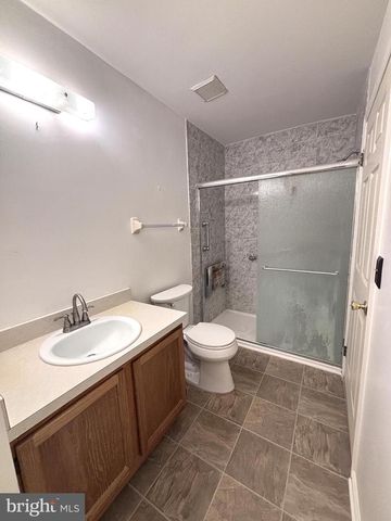 12 TASLEY CT, Robbinsville, NJ 08691