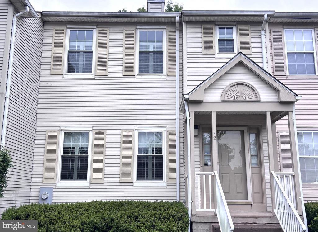 12 TASLEY CT, Robbinsville, NJ 08691