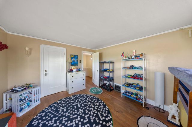 604 Maze Blvd, Modesto, CA 95351